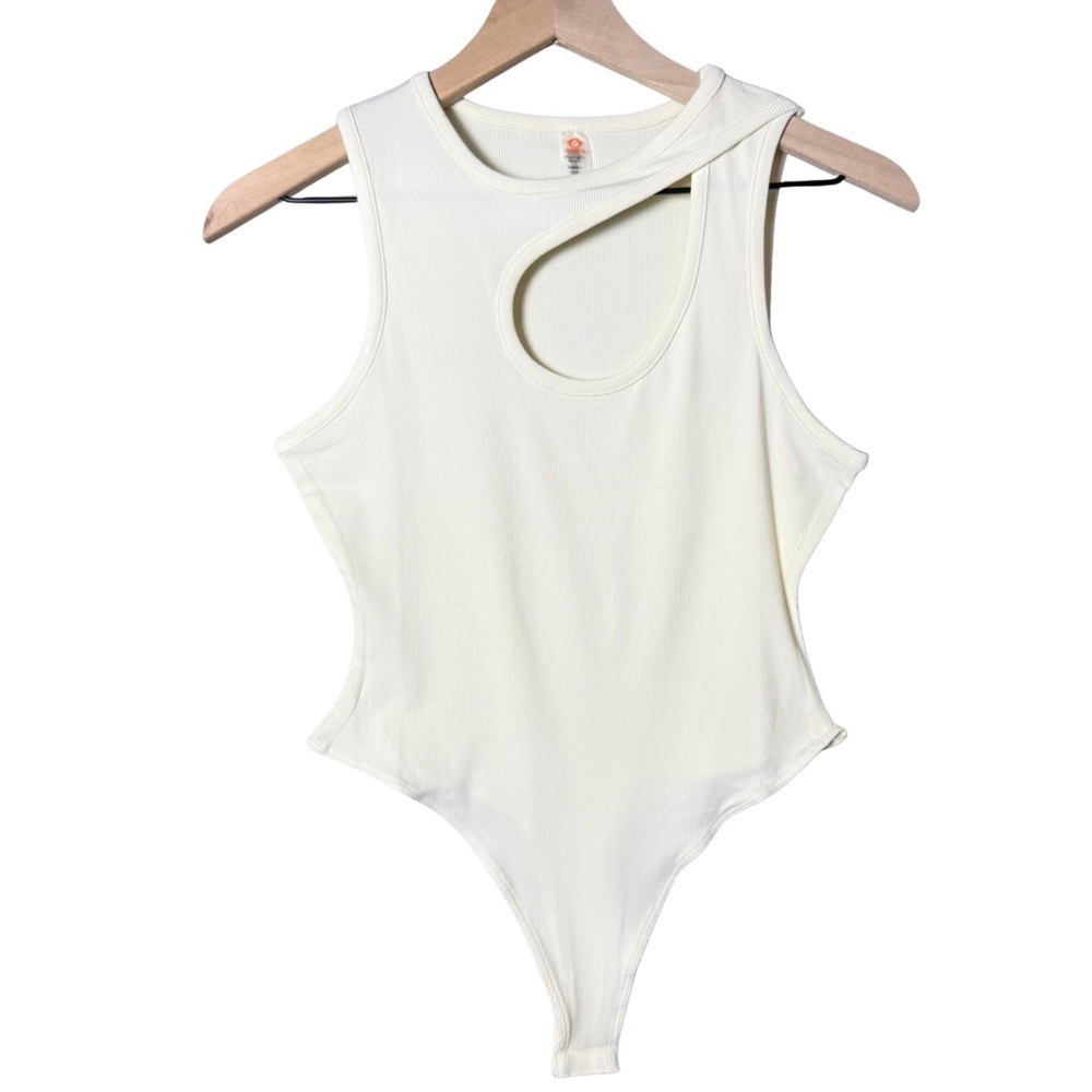 Mono B Anthropologie Women’s Keyhole Cut-Out Sleeveless Thong Bodysuit Ivory